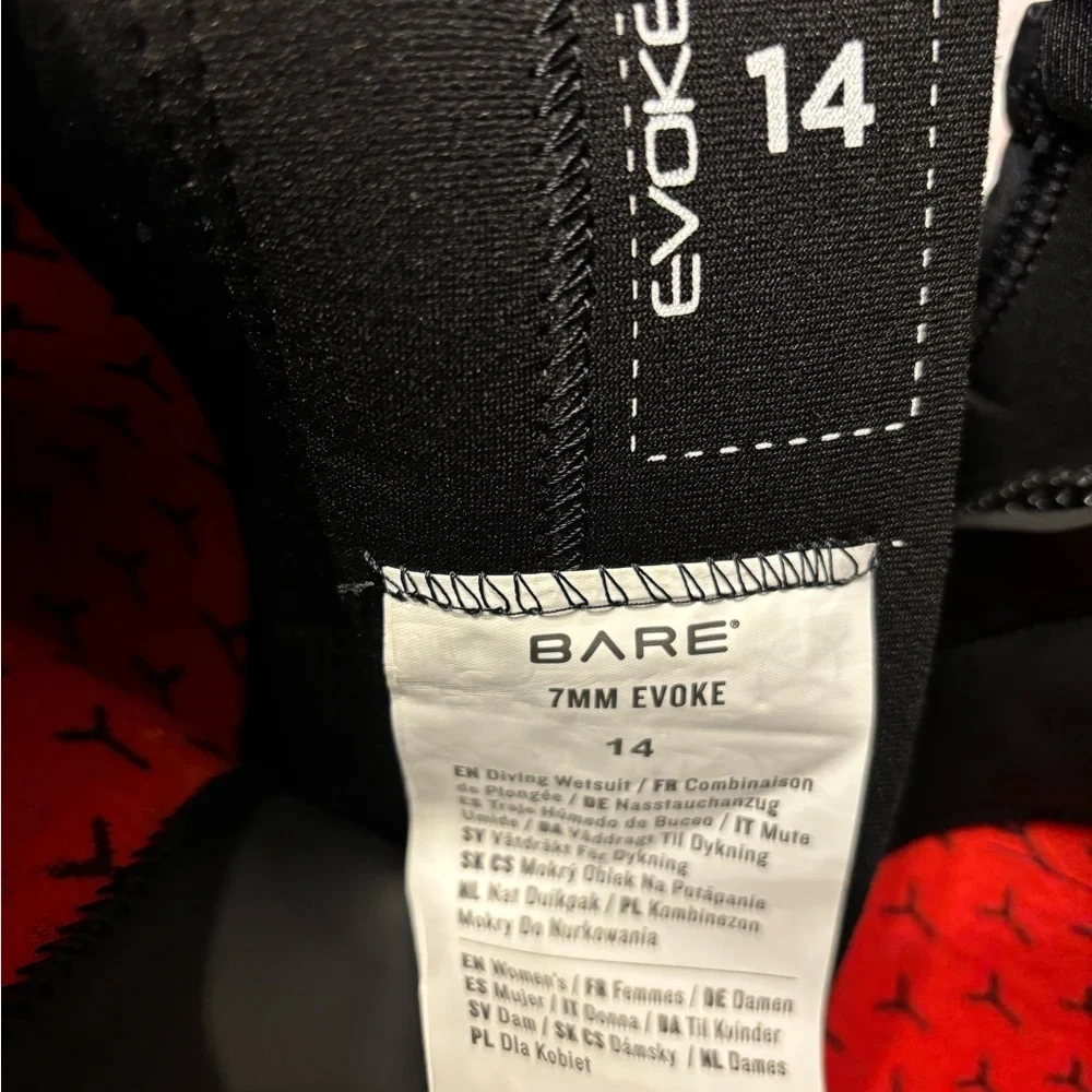 BARE Black Full-Body Wetsuit. Size 14. NWT - Picture 5 of 6